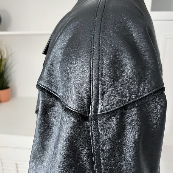 Vintage Black Leather Cropped V-Neck Leather Jacket | S/M - Picture 6 of 9